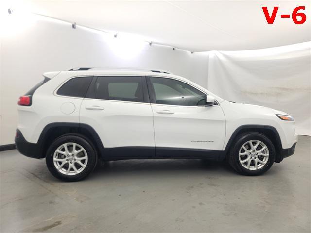 used 2017 Jeep Cherokee car, priced at $11,488