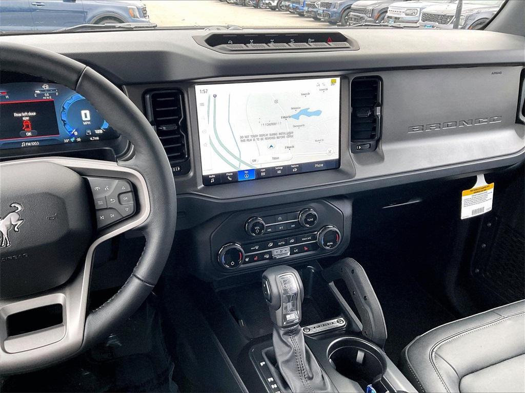 new 2025 Ford Bronco car, priced at $60,394