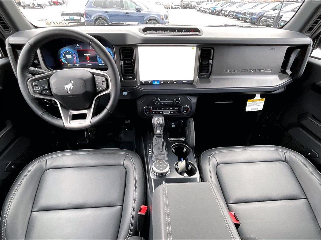new 2025 Ford Bronco car, priced at $60,394