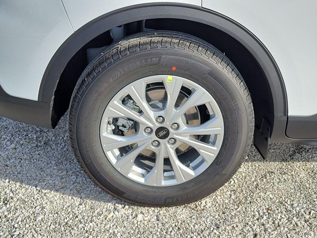 new 2026 Ford Escape car, priced at $22,258
