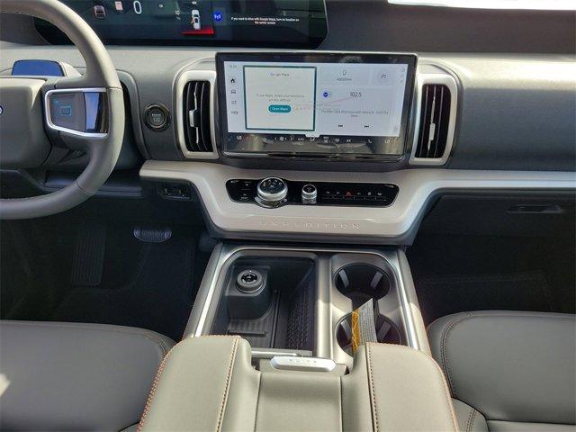 new 2025 Ford Expedition car, priced at $63,590