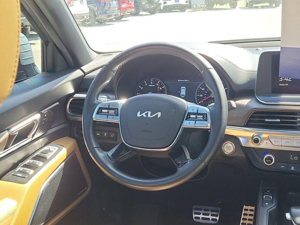 used 2022 Kia Telluride car, priced at $32,695
