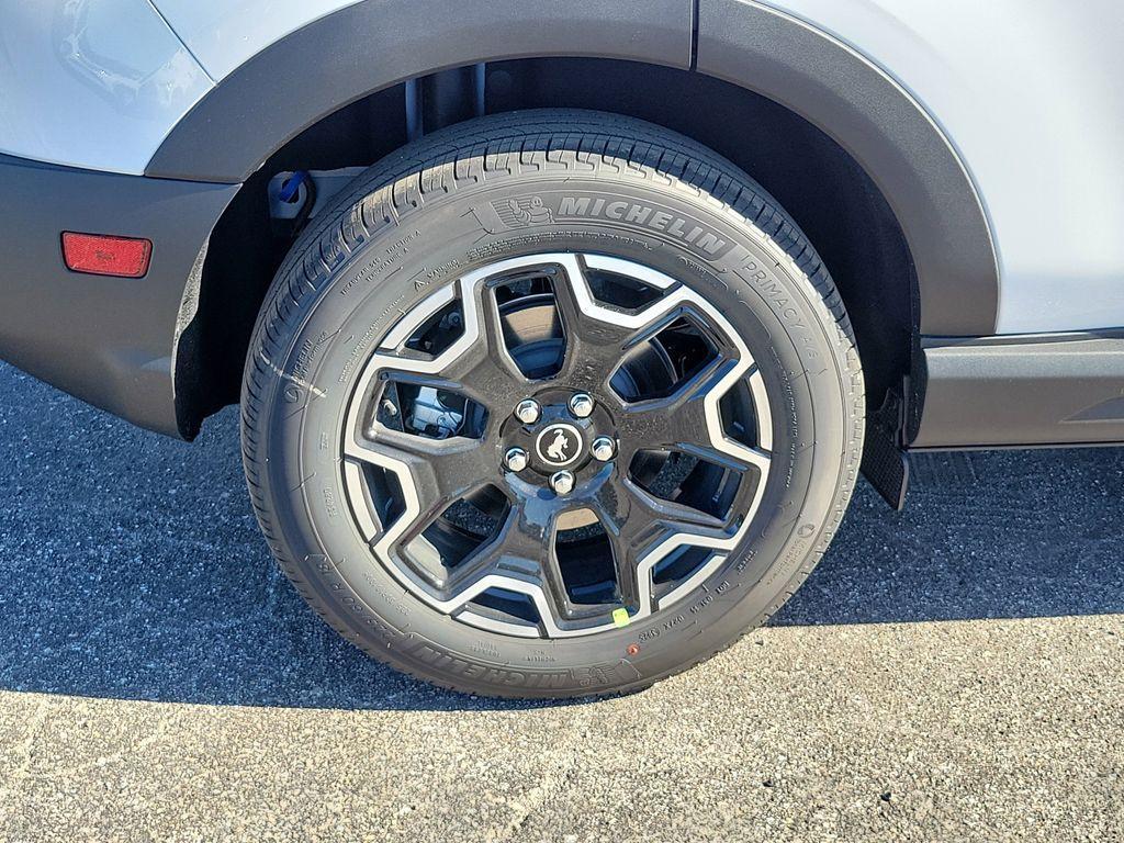 new 2025 Ford Bronco Sport car, priced at $31,500