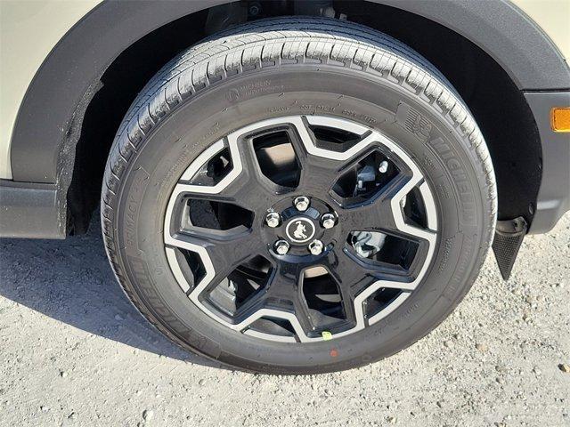 new 2025 Ford Bronco Sport car, priced at $35,096