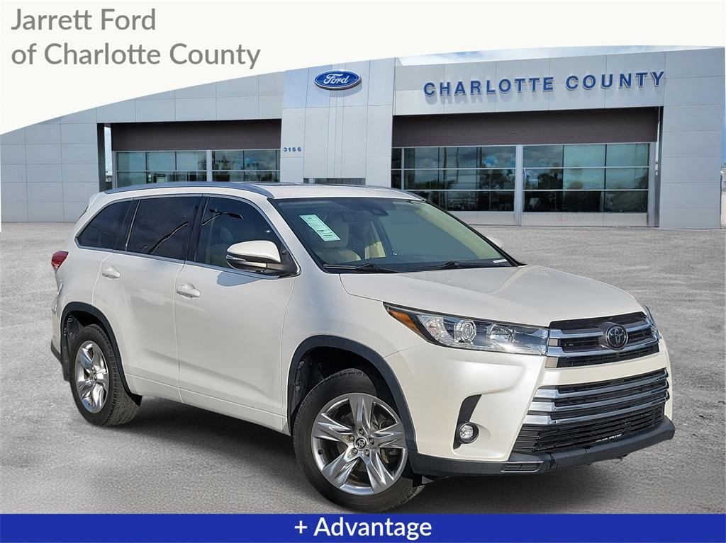 used 2019 Toyota Highlander car, priced at $29,975