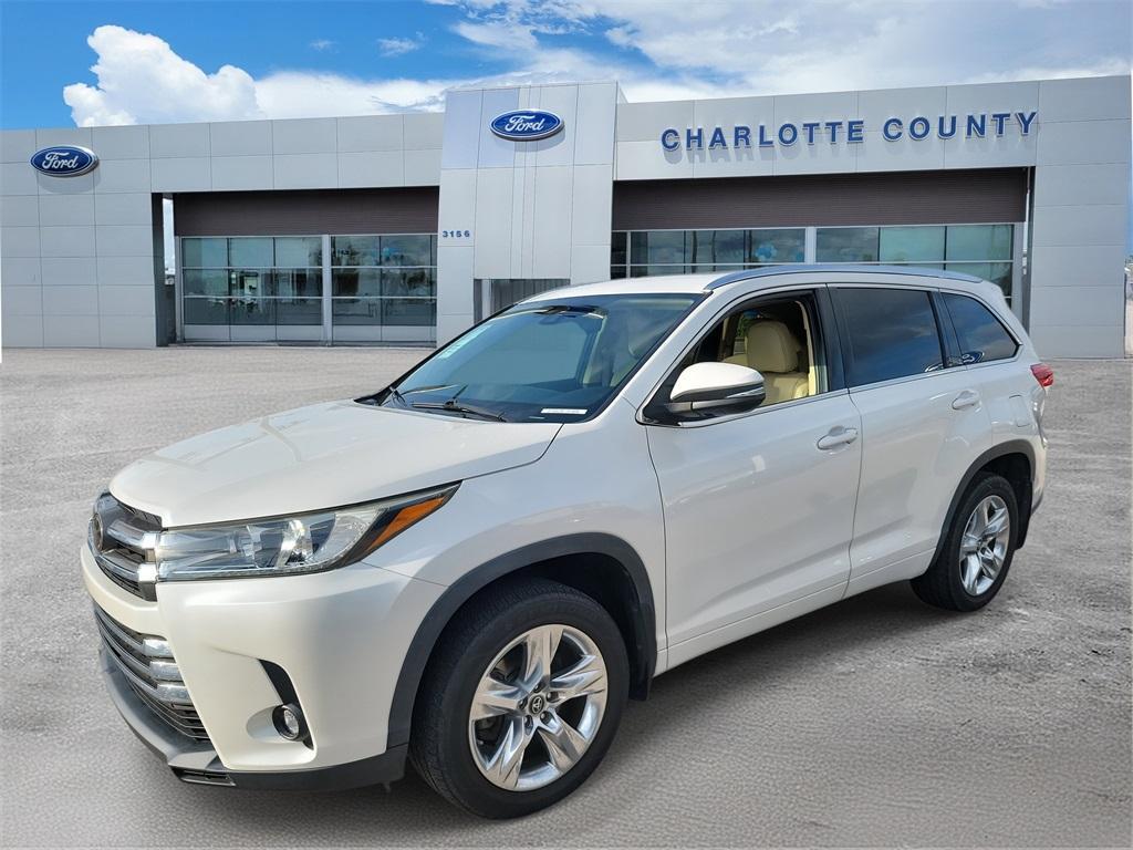 used 2019 Toyota Highlander car, priced at $29,975