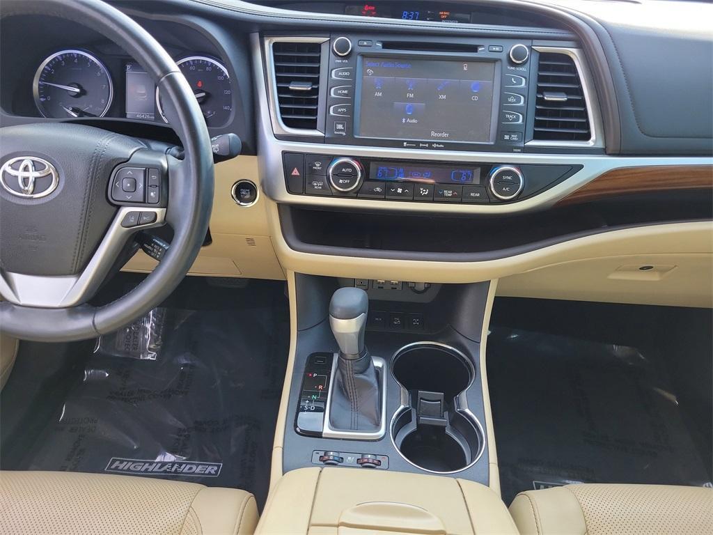 used 2019 Toyota Highlander car, priced at $29,975