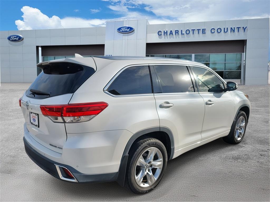 used 2019 Toyota Highlander car, priced at $29,975