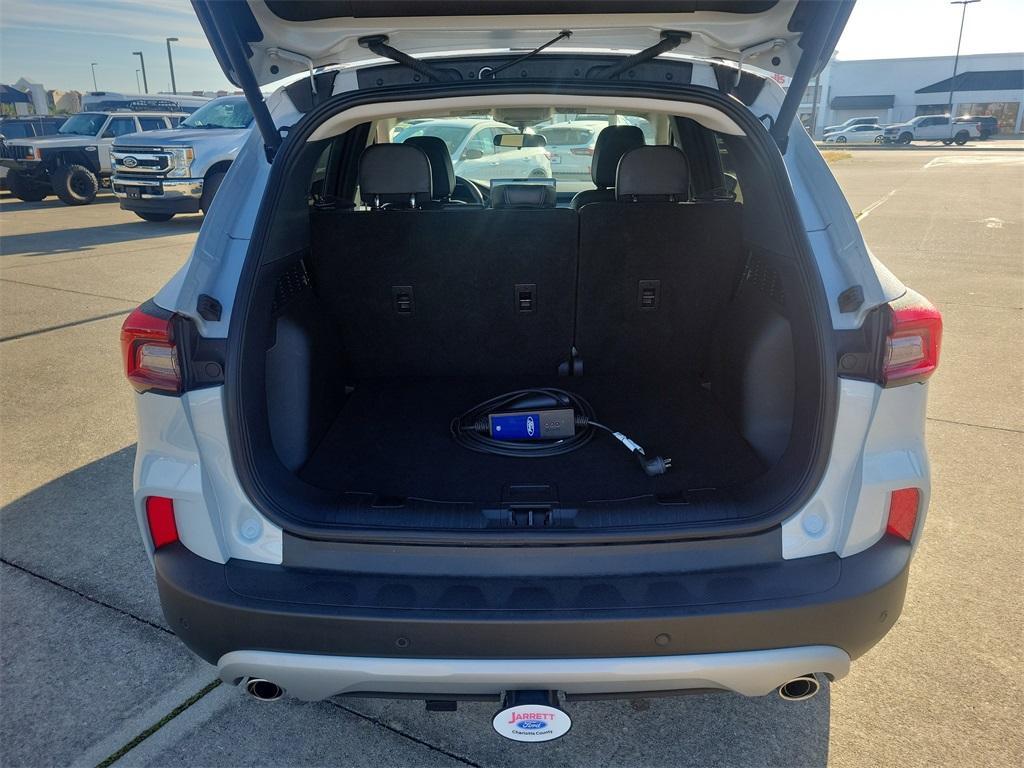used 2025 Ford Escape car, priced at $31,565