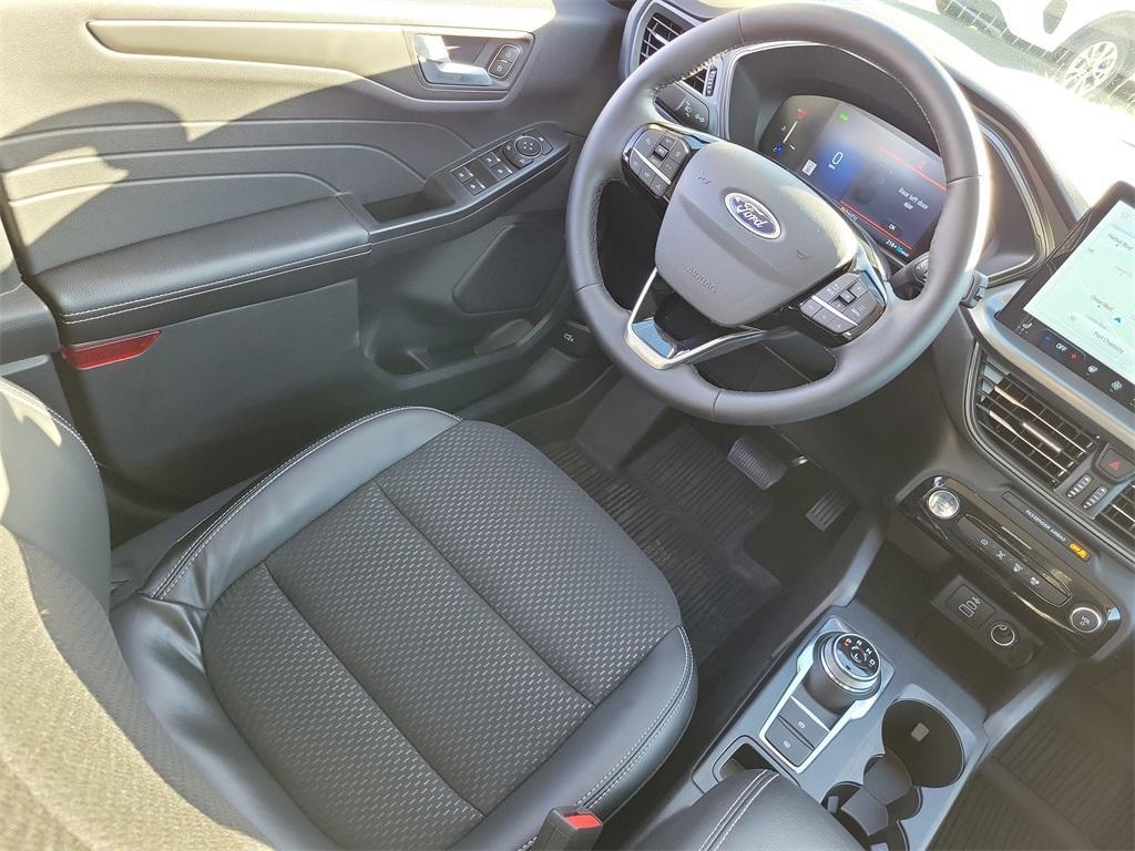 used 2025 Ford Escape car, priced at $31,565