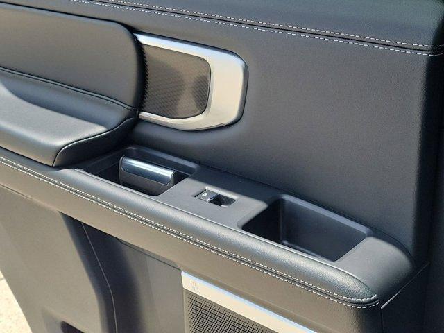 new 2026 Ford Expedition car, priced at $76,263