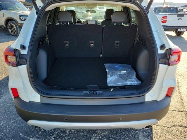 new 2026 Ford Escape car, priced at $29,559