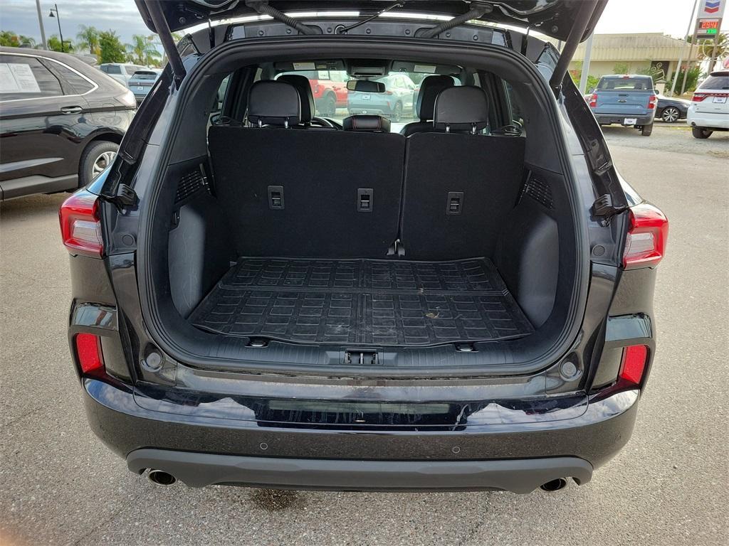used 2023 Ford Escape car, priced at $25,465