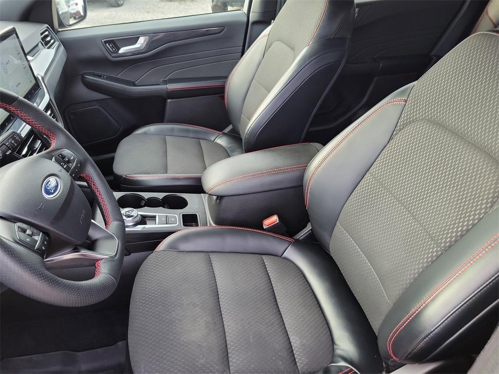 used 2023 Ford Escape car, priced at $25,465