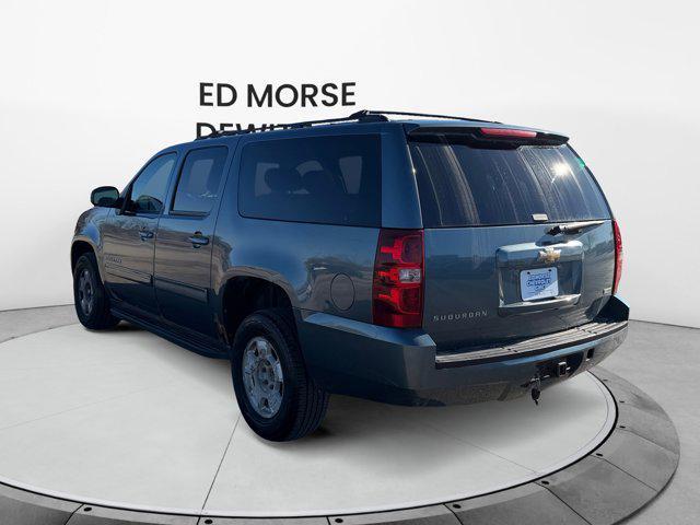 used 2010 Chevrolet Suburban car, priced at $11,995