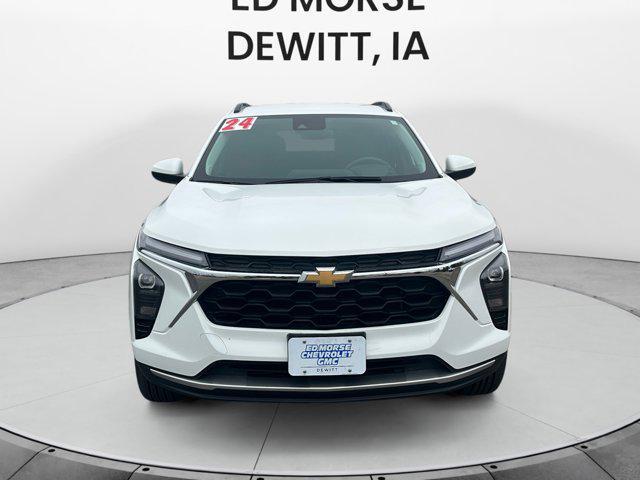 used 2024 Chevrolet Trax car, priced at $20,358