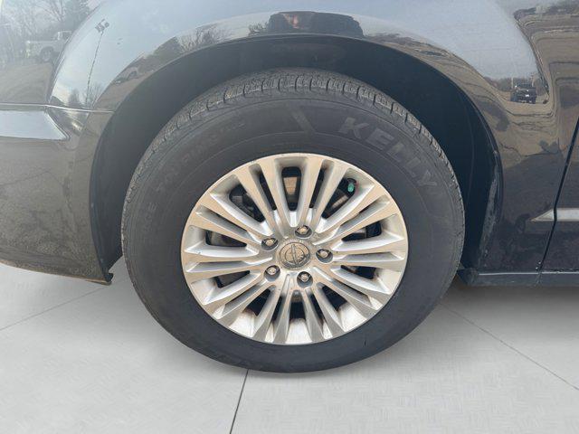 used 2014 Chrysler Town & Country car, priced at $5,995