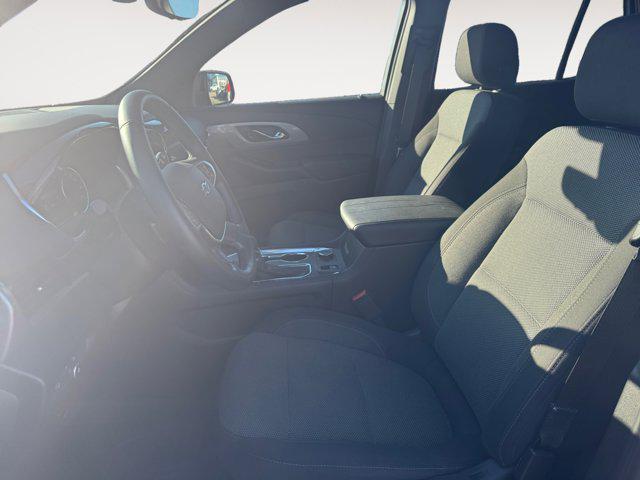 used 2023 Chevrolet Traverse car, priced at $28,692