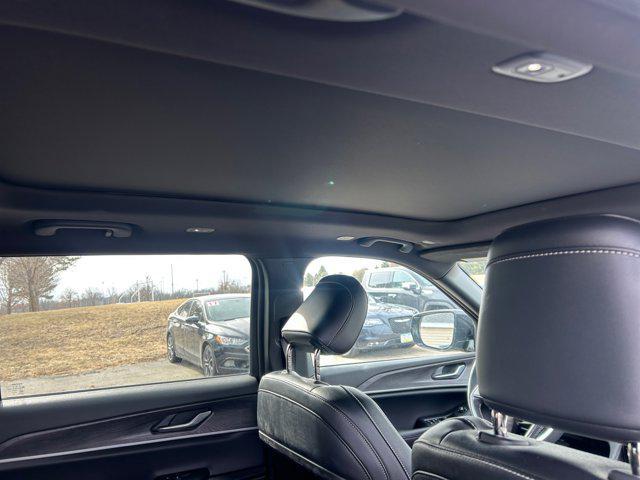 used 2024 Jeep Grand Cherokee L car, priced at $34,775