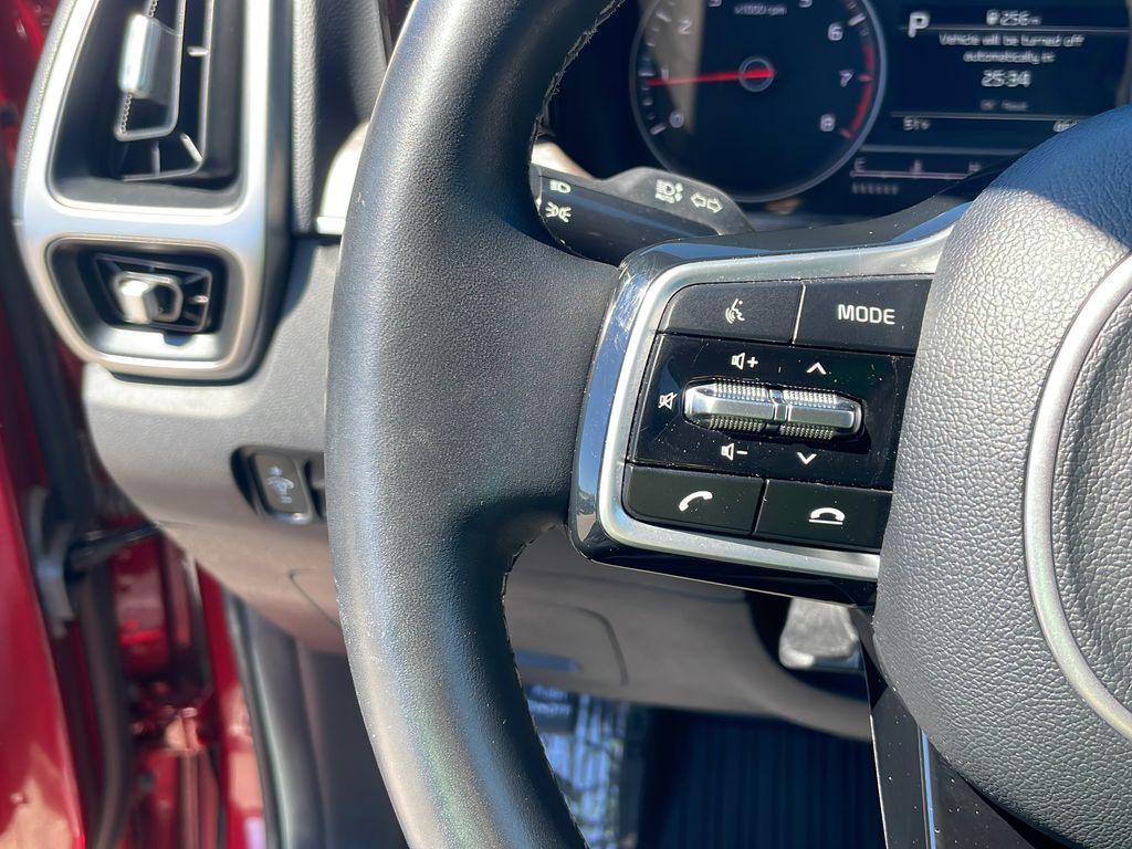 used 2022 Kia Sorento car, priced at $27,399
