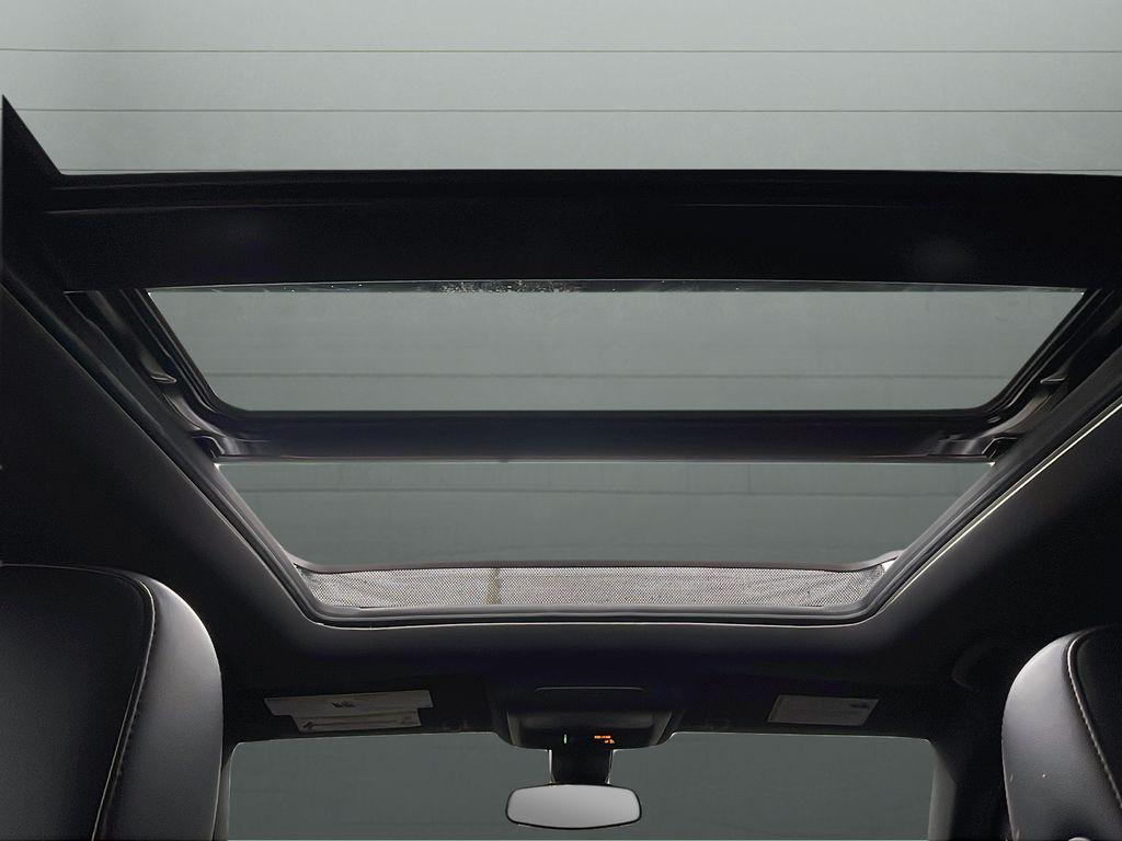 used 2022 Chevrolet Equinox car, priced at $23,399