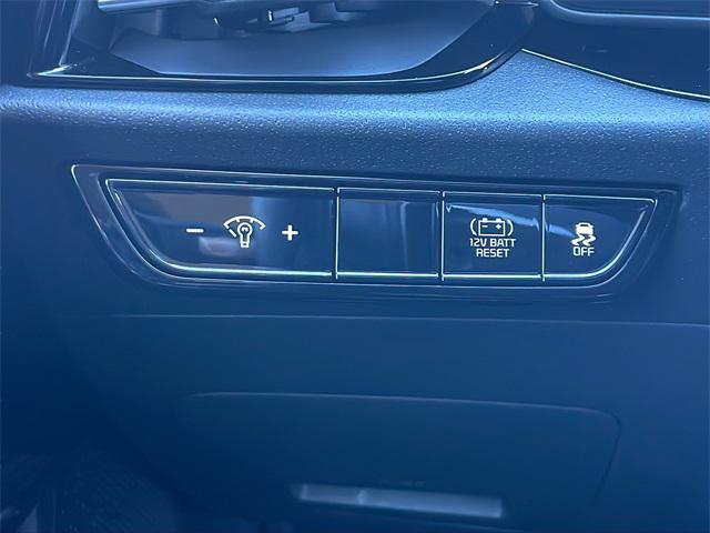 used 2025 Kia Niro car, priced at $25,994