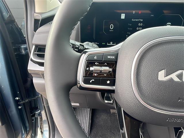 new 2026 Kia Carnival car, priced at $50,781