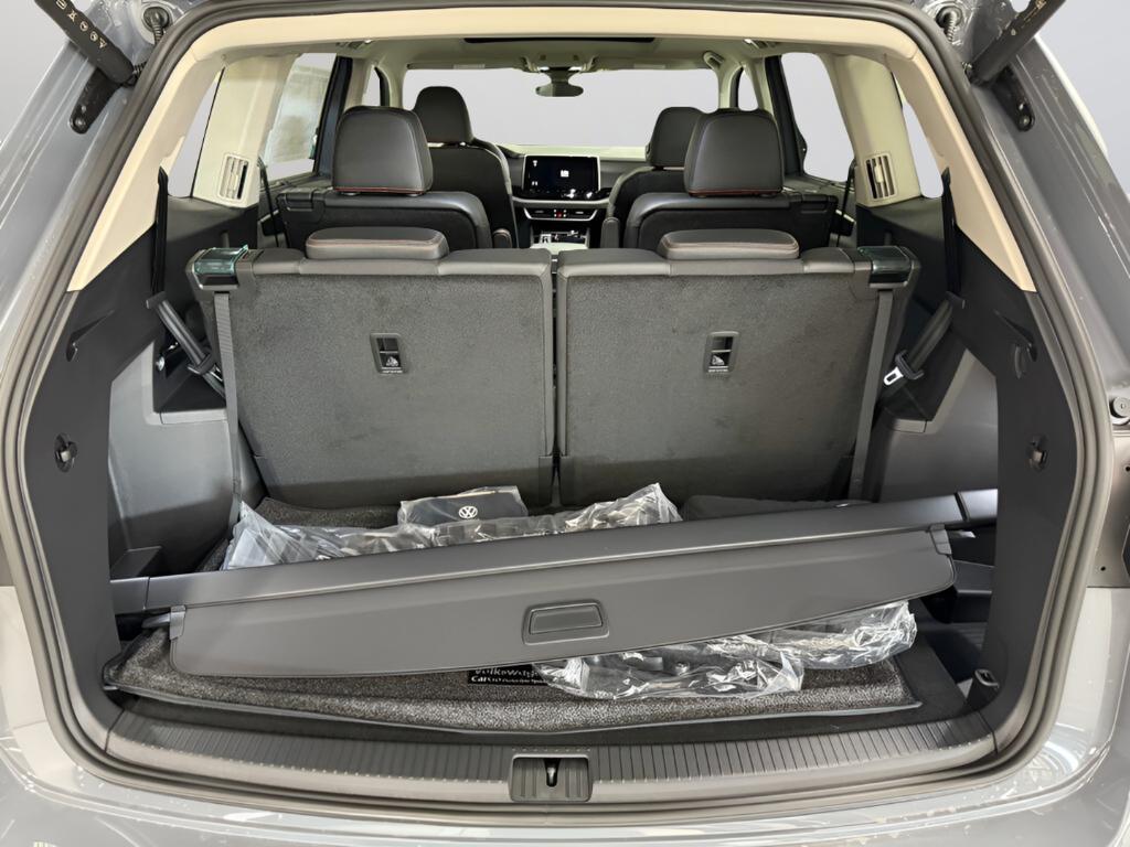 new 2026 Volkswagen Atlas car, priced at $47,482