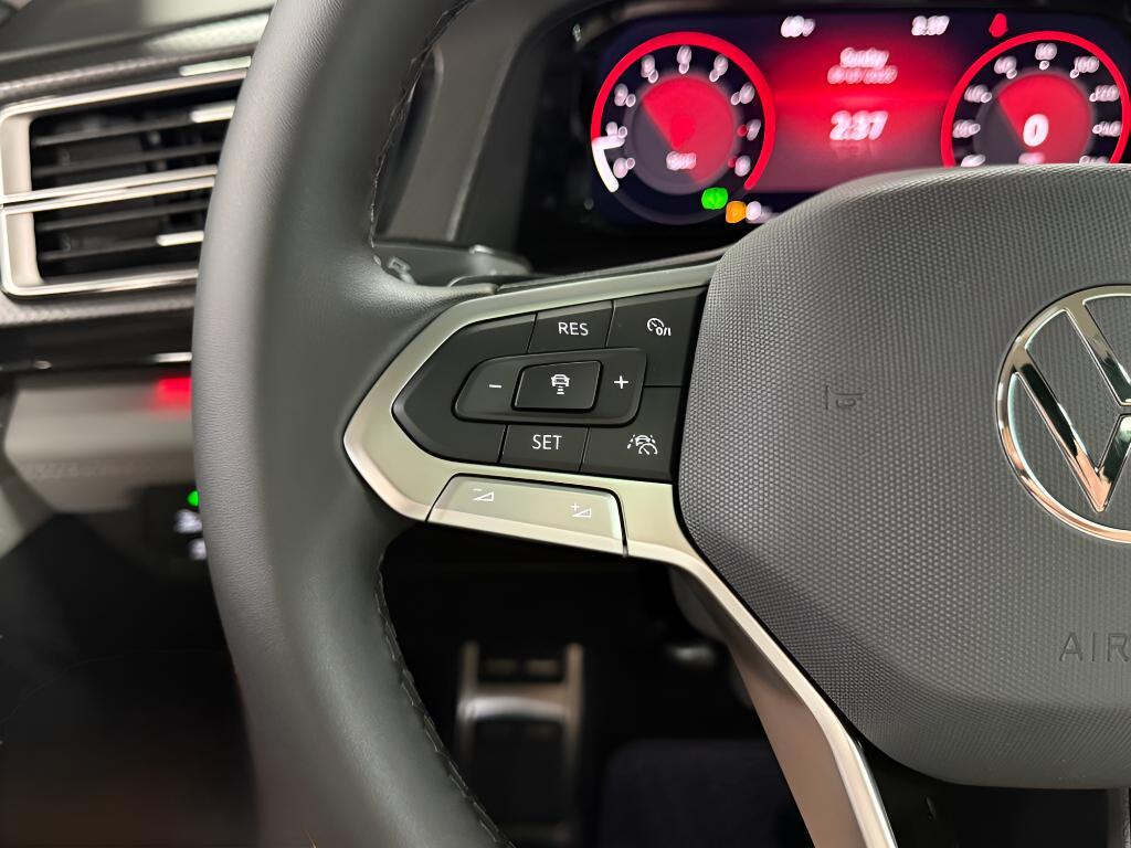 new 2026 Volkswagen Atlas car, priced at $47,482