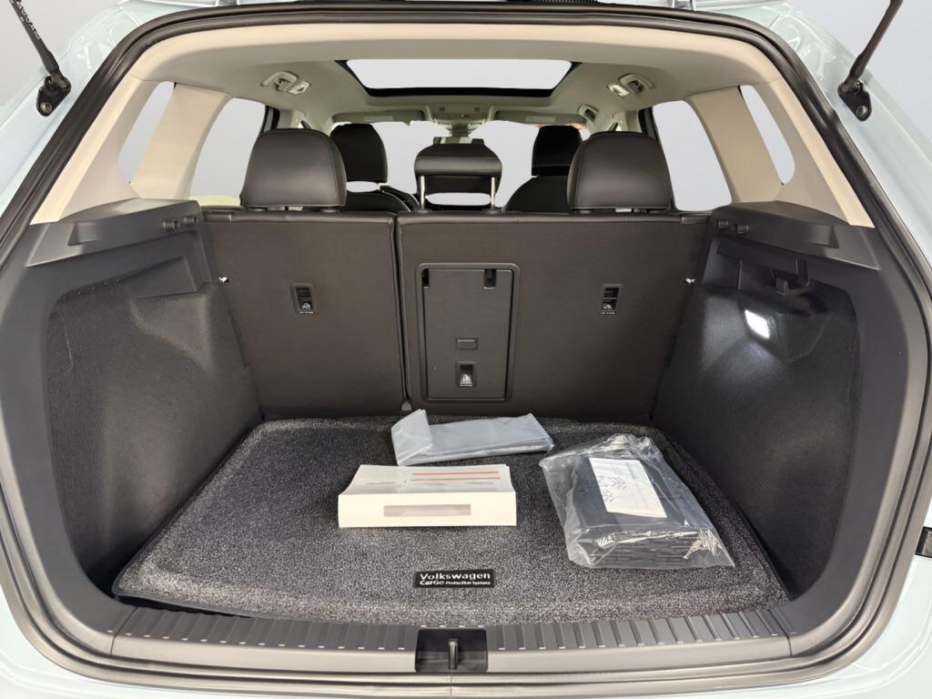 new 2026 Volkswagen Taos car, priced at $37,559