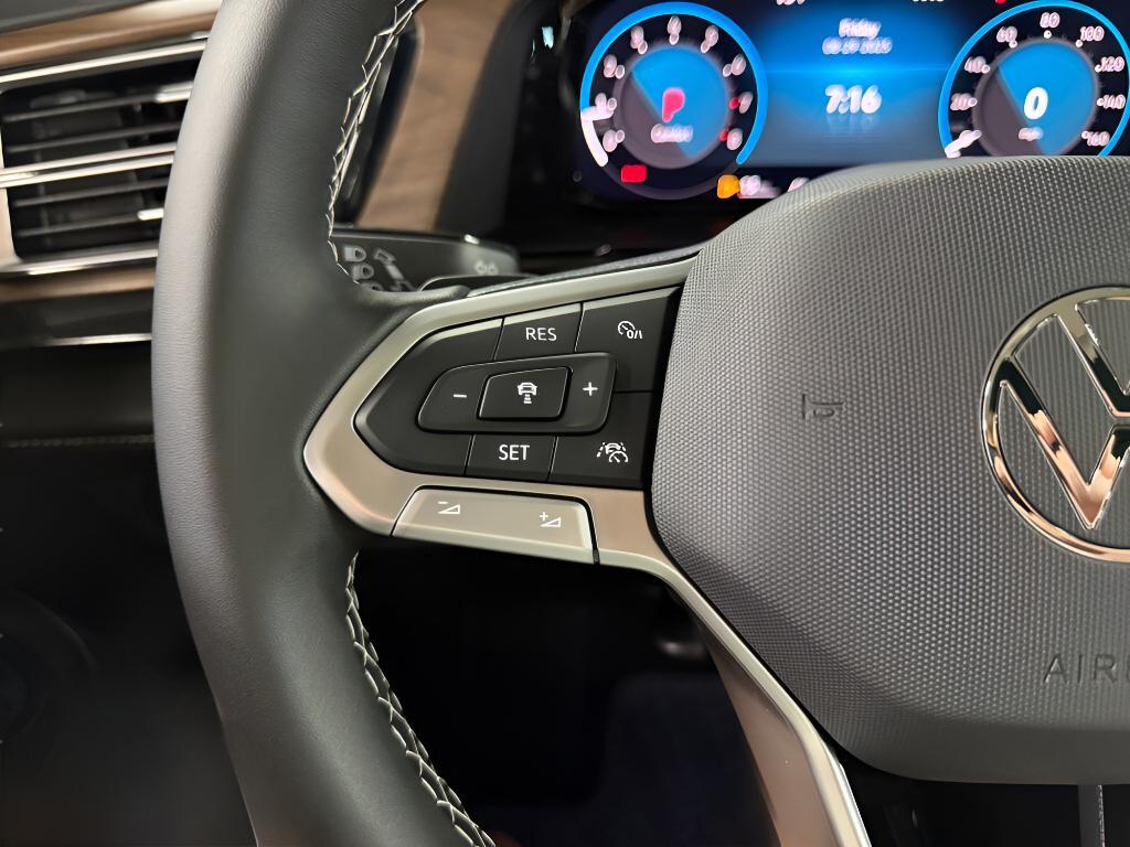 new 2026 Volkswagen Atlas car, priced at $45,289