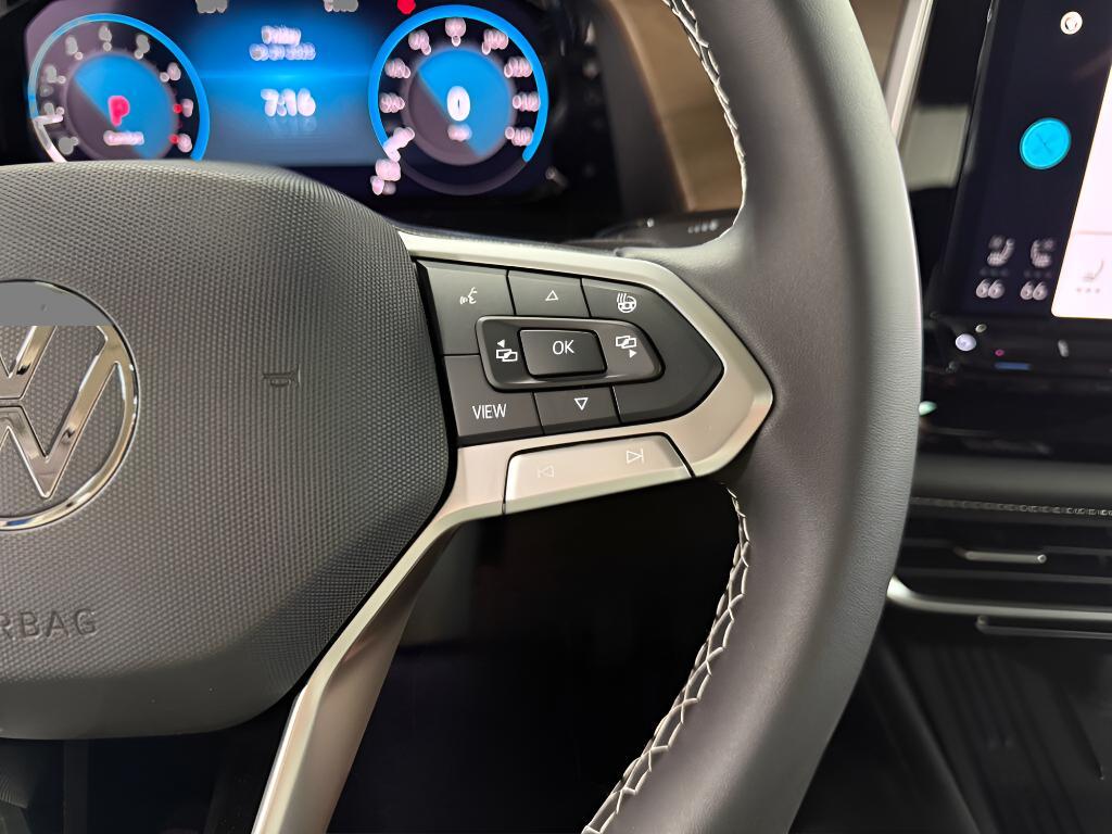 new 2026 Volkswagen Atlas car, priced at $45,289