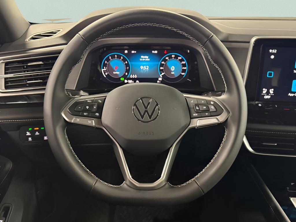 new 2026 Volkswagen Atlas Cross Sport car, priced at $44,451