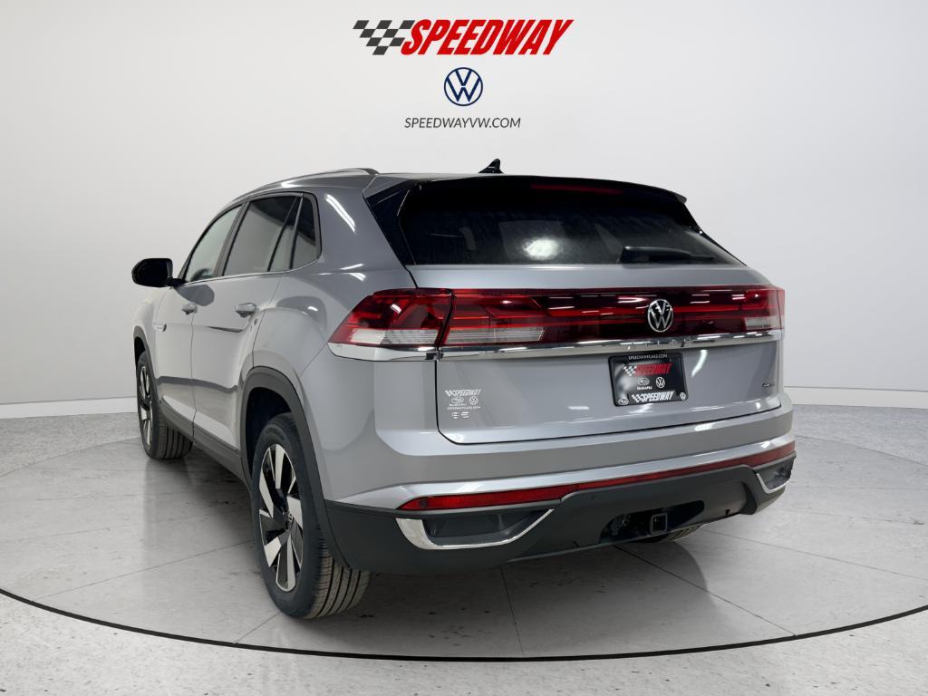 new 2026 Volkswagen Atlas Cross Sport car, priced at $44,451
