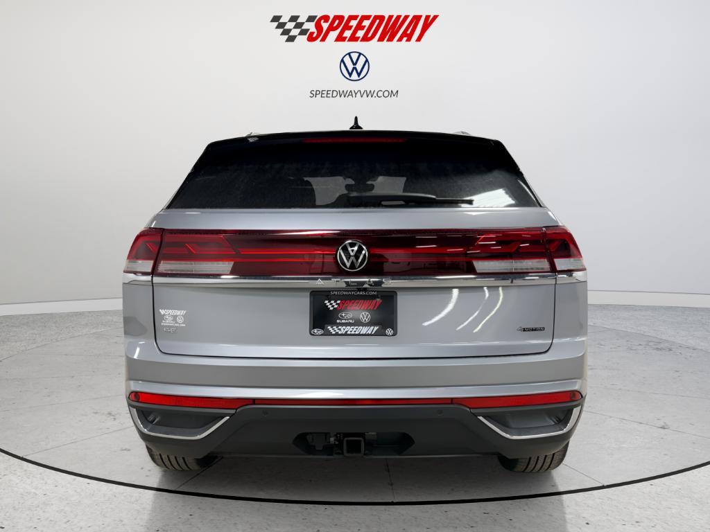 new 2026 Volkswagen Atlas Cross Sport car, priced at $44,451