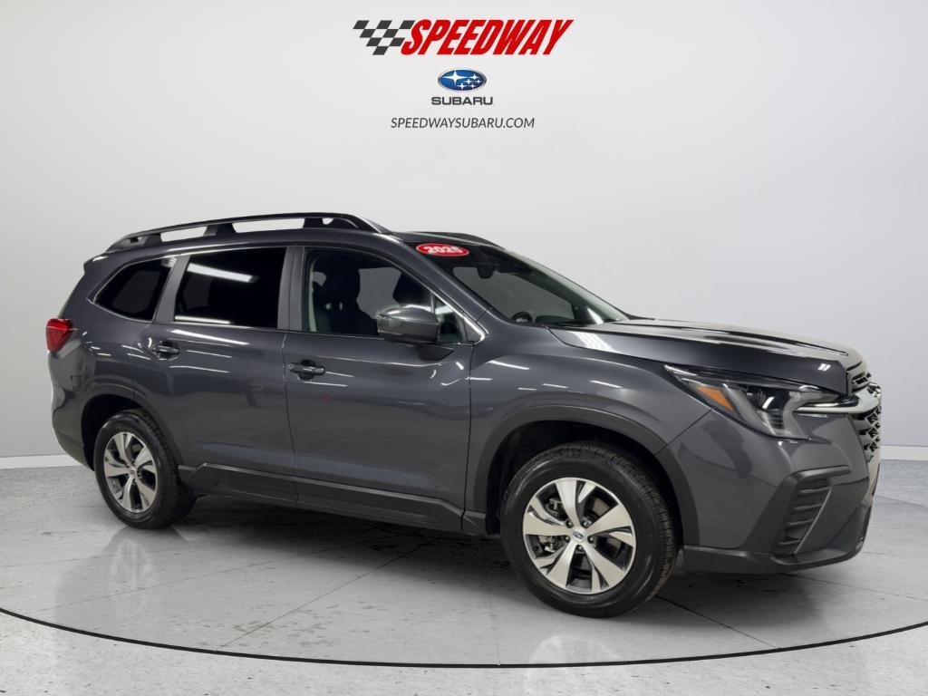 used 2025 Subaru Ascent car, priced at $35,529