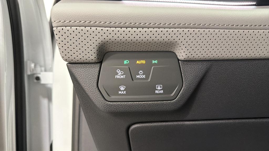 new 2026 Volkswagen Atlas car, priced at $46,396