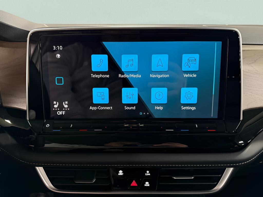 new 2026 Volkswagen Atlas car, priced at $38,292