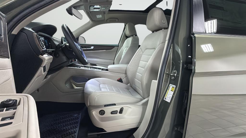 new 2026 Volkswagen Atlas car, priced at $47,199