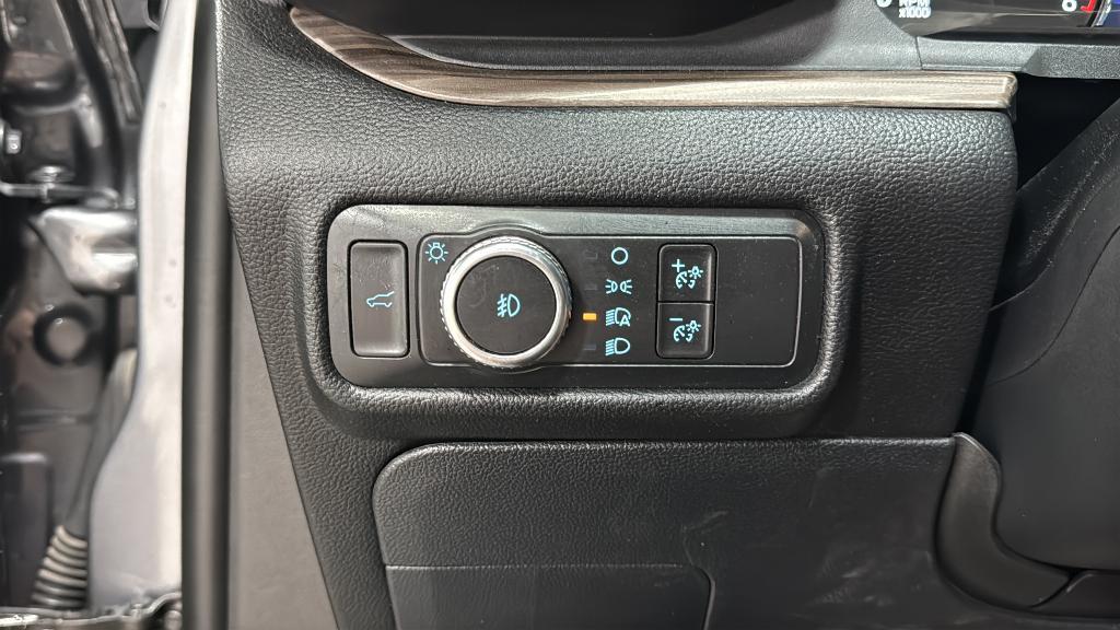 used 2021 Ford Explorer car, priced at $21,078