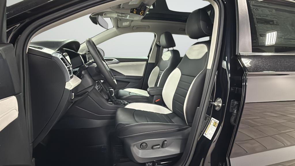 new 2026 Volkswagen Taos car, priced at $37,276