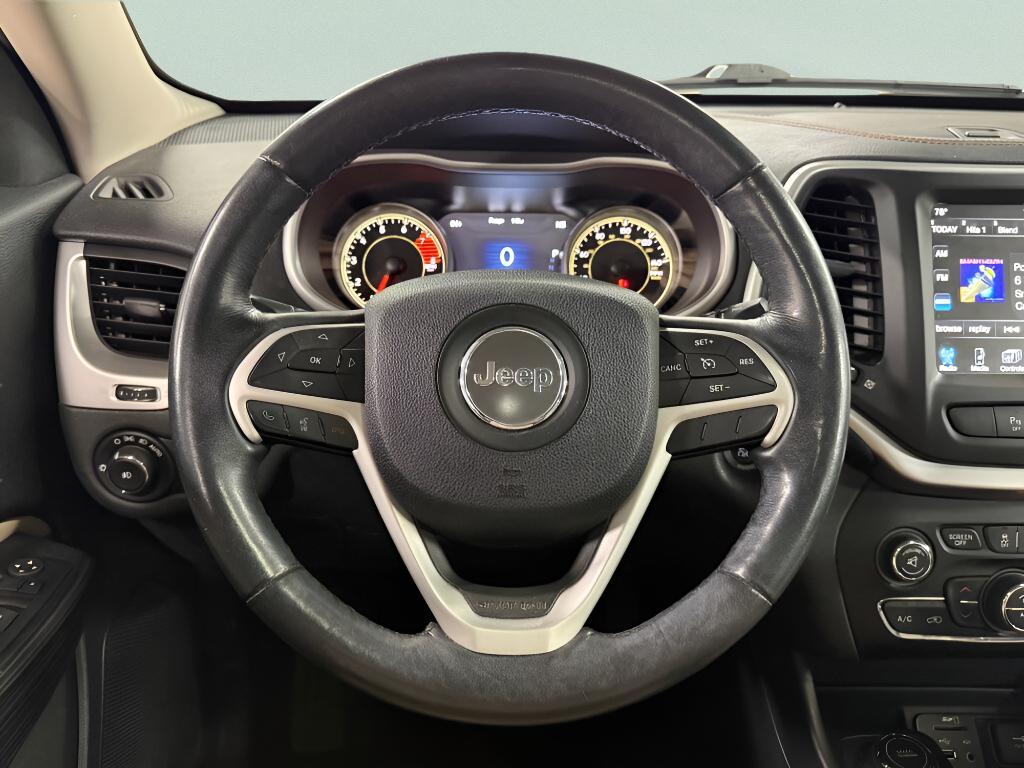 used 2016 Jeep Cherokee car, priced at $8,500