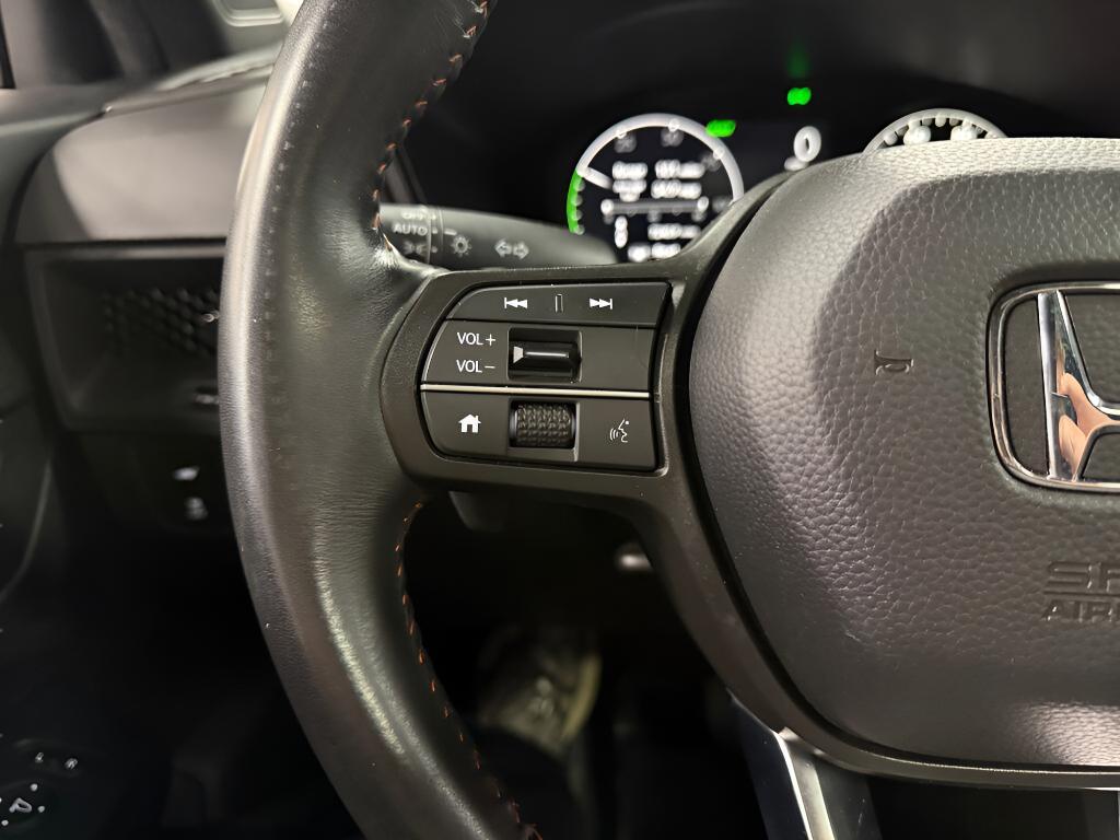 used 2024 Honda CR-V Hybrid car, priced at $28,000