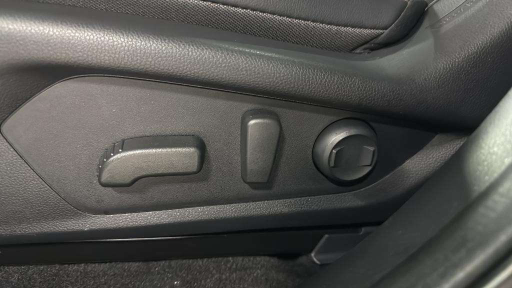 used 2026 Subaru Crosstrek car, priced at $32,990