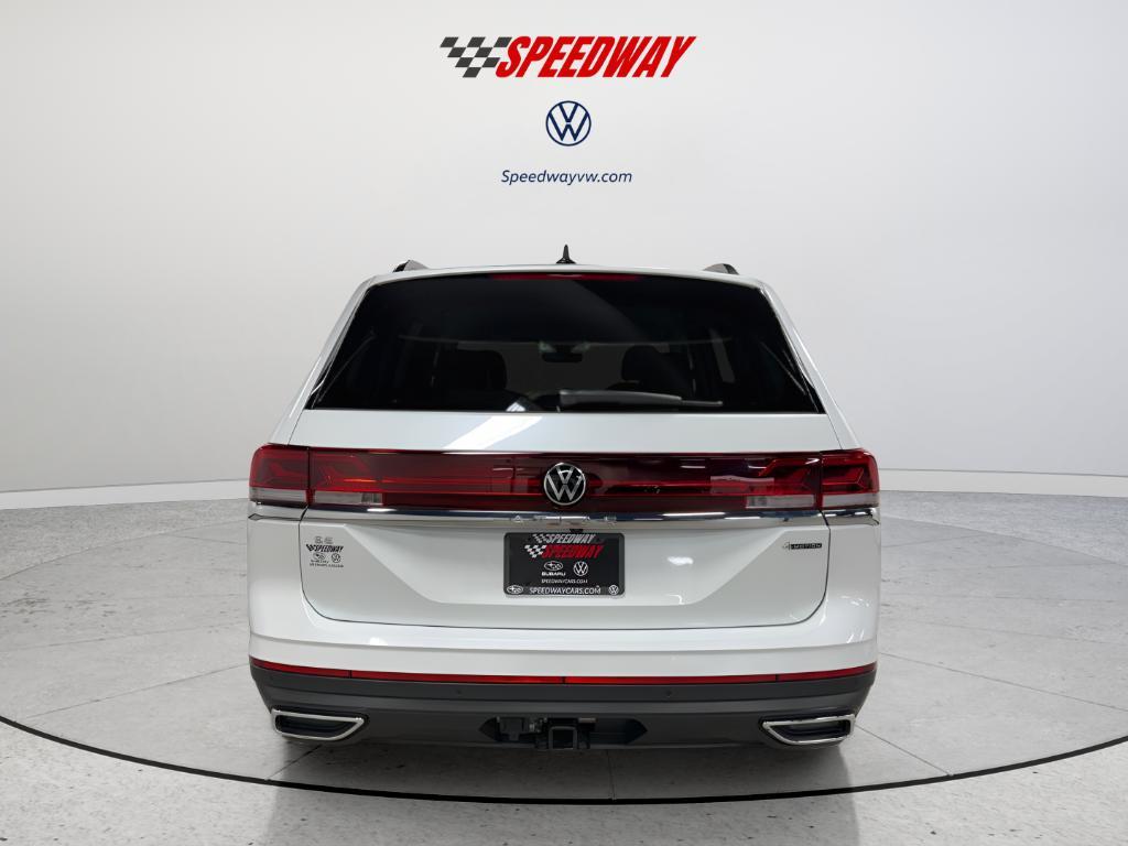 new 2026 Volkswagen Atlas car, priced at $43,487