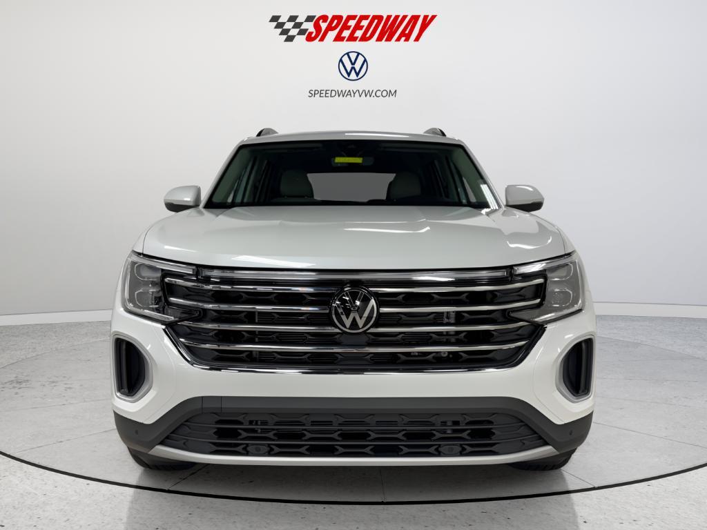new 2026 Volkswagen Atlas car, priced at $44,688