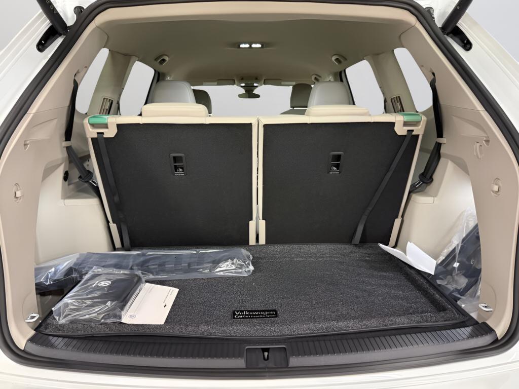 new 2026 Volkswagen Atlas car, priced at $44,688