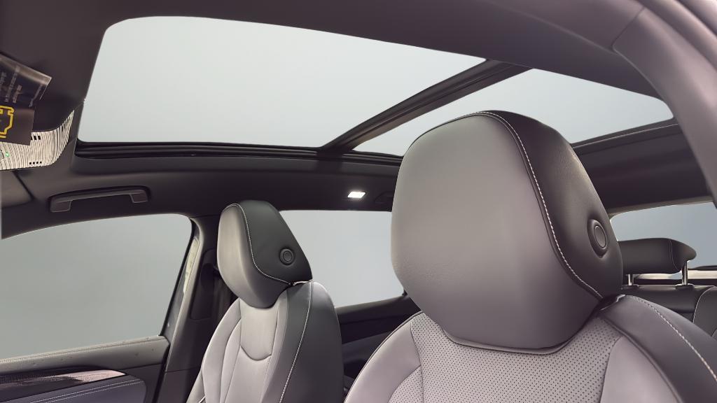 new 2026 Volkswagen Tiguan car, priced at $35,544