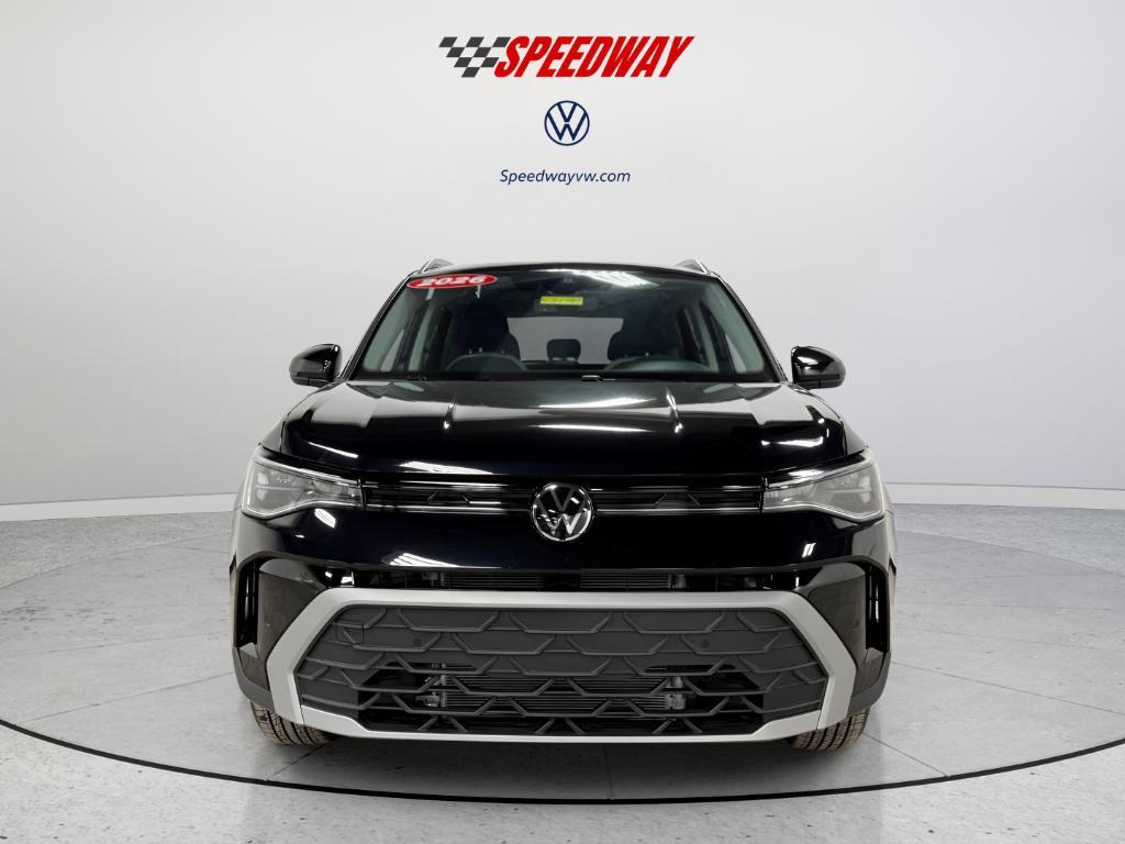 new 2026 Volkswagen Taos car, priced at $33,448