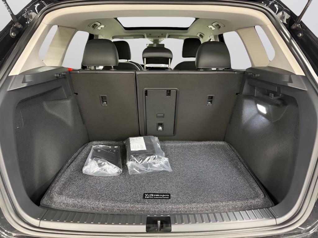 new 2026 Volkswagen Taos car, priced at $33,448